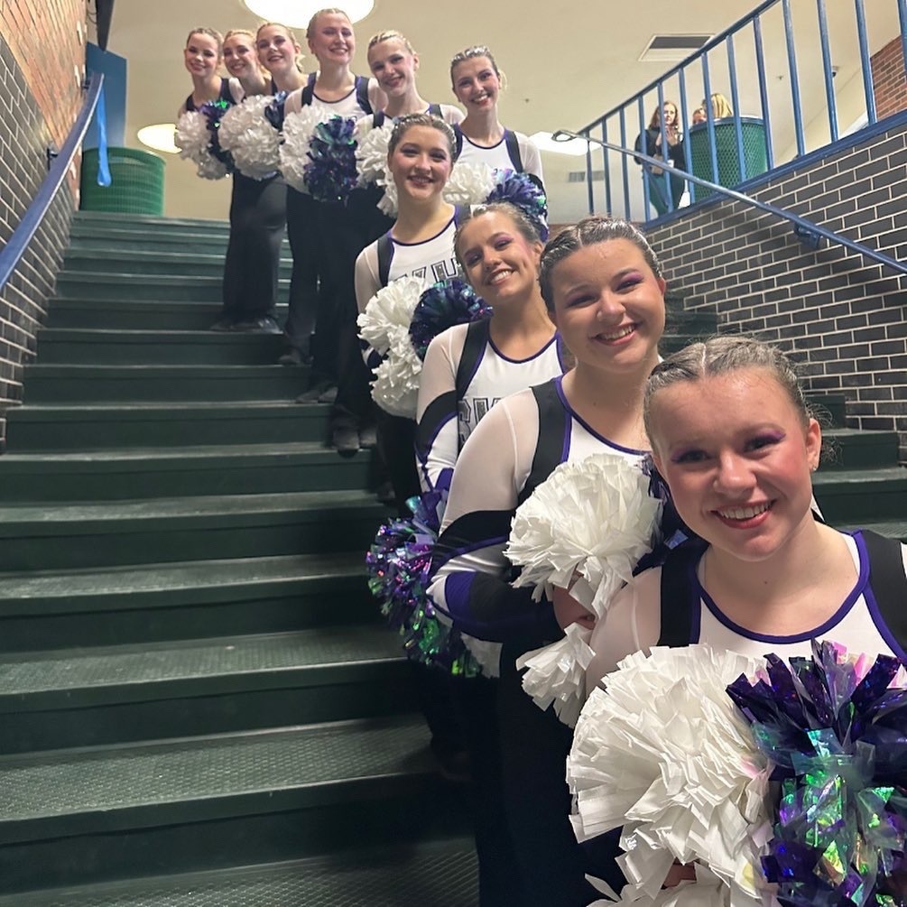 Swan Valley Poms Teams